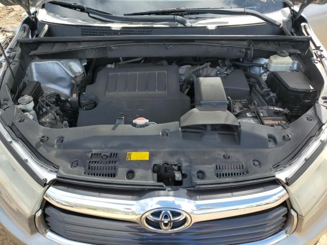 Photo 11 from auction – 2016 TOYOTA HIGHLANDER with VIN 5TDZKRFH9GS149596
