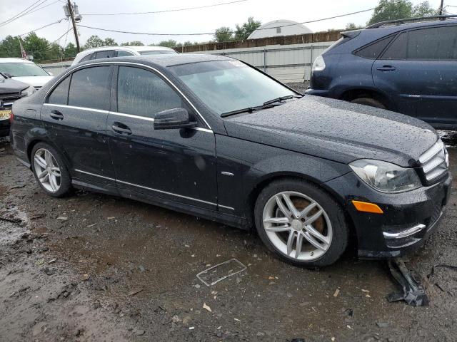 Photo 4 from auction – 2012 MERCEDES-BENZ C 250 with VIN WDDGF4HB1CA652298