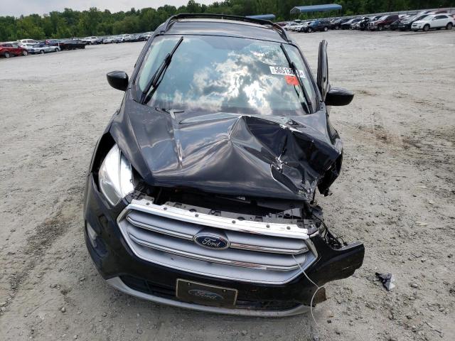 Photo 5 from auction – 2017 FORD ESCAPE SE with VIN 1FMCU9GD8HUC98327