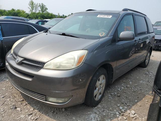 TOYOTA SIENNA XLE 2004 with VIN 5TDZA22C84S015422 - Photo from auction