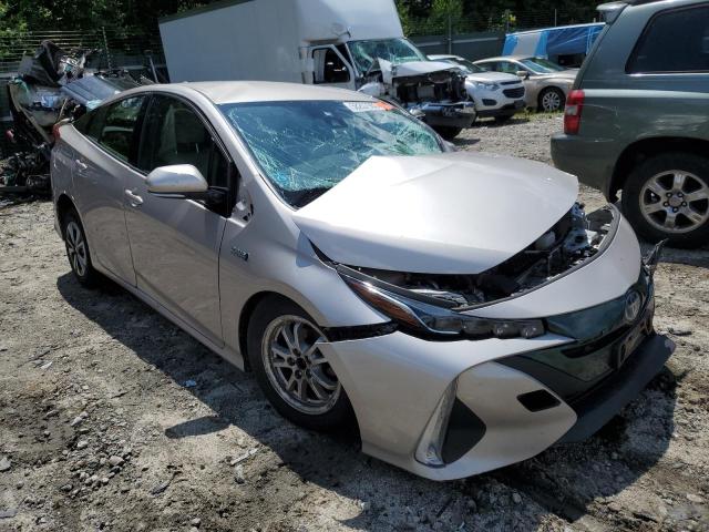 Photo 4 from auction – 2018 TOYOTA PRIUS PRIM with VIN JTDKARFP1J3095487