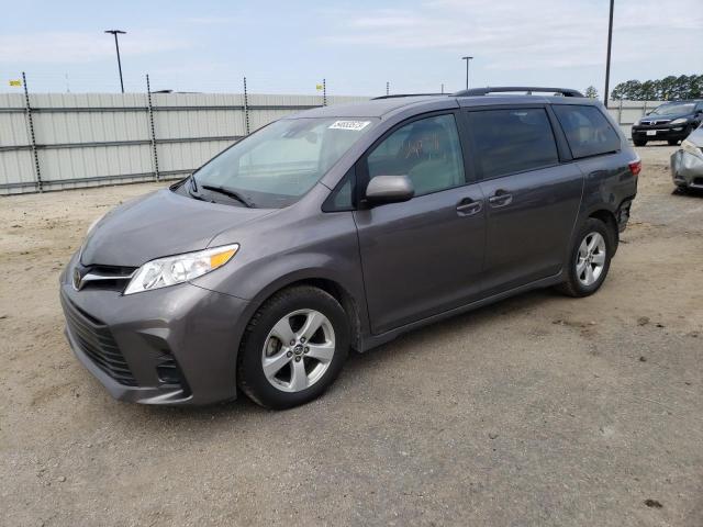 TOYOTA SIENNA LE 2018 with VIN 5TDKZ3DC8JS952070 - Photo from auction
