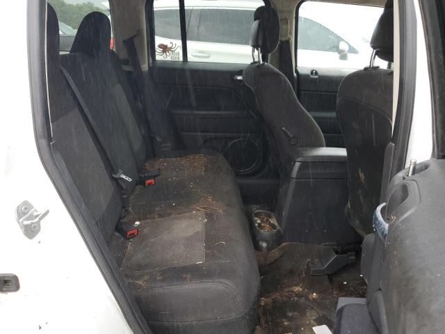 Photo 10 from auction – 2015 JEEP PATRIOT SP with VIN 1C4NJPBA1FD284371