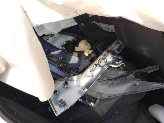 Photo 12 from auction – 2016 HONDA CIVIC EX with VIN 19XFC2F73GE054430
