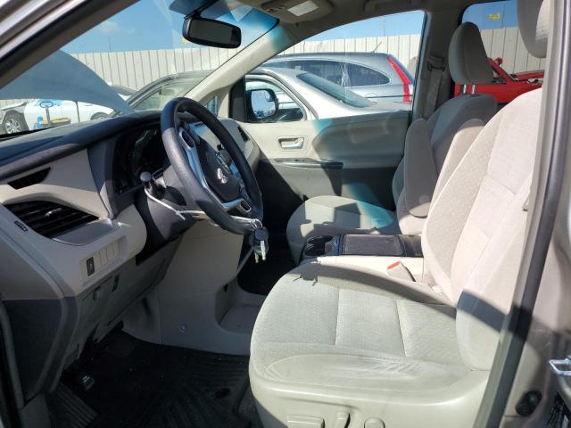Photo 7 from auction – 2015 TOYOTA SIENNA LE with VIN 5TDJK3DC5FS113310