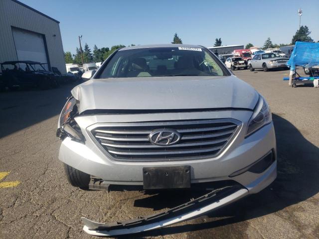 Photo 5 from auction – 2017 HYUNDAI SONATA SE with VIN 5NPE24AF7HH534007