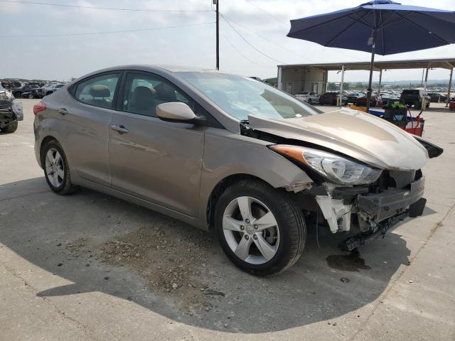 Photo 4 from auction – 2013 HYUNDAI ELANTRA GL with VIN 5NPDH4AE2DH357331