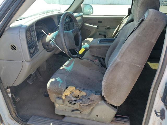 Photo 7 from auction – 2000 CHEVROLET SILVERADO with VIN 1GCEK19TXYE428966