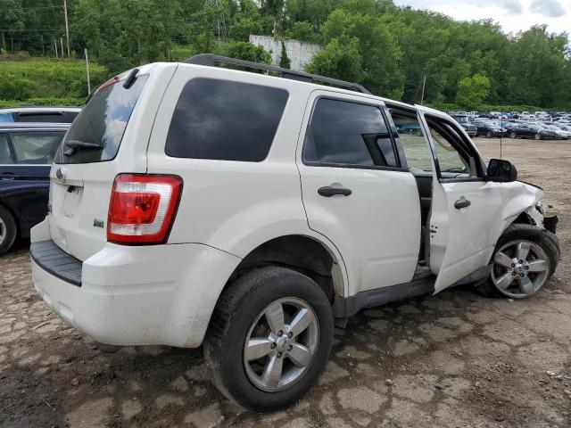 Photo 3 from auction – 2011 FORD ESCAPE XLT with VIN 1FMCU9DGXBKA19199