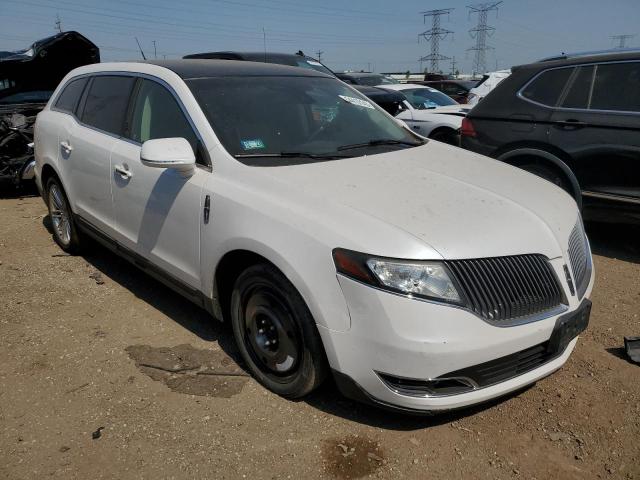 Photo 4 from auction – 2014 LINCOLN MKT with VIN 2LMHJ5AT3EBL50685