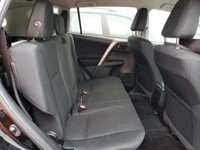 Photo 11 from auction – 2018 TOYOTA RAV4 LE with VIN 2T3ZFREV0JW481816
