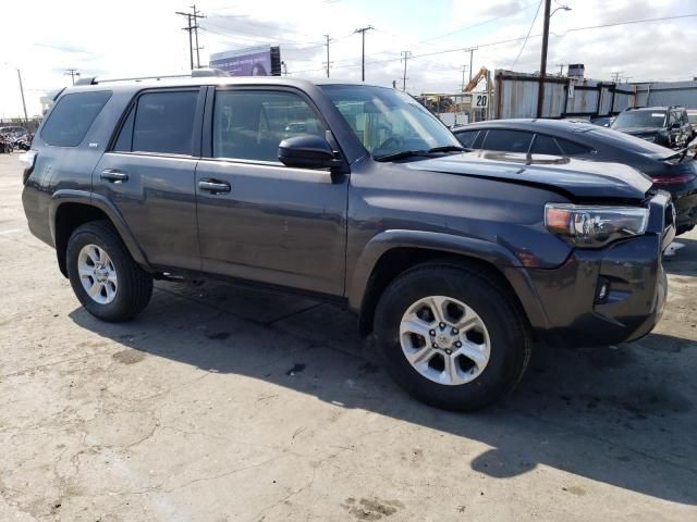 Photo 4 from auction – 2021 TOYOTA 4RUNNER SR with VIN JTEEU5JR0M5241551
