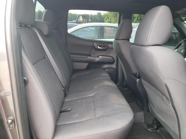 Photo 10 from auction – 2017 TOYOTA TACOMA DOU with VIN 3TMDZ5BN2HM016884