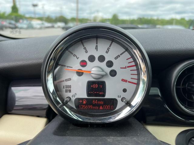 Photo 8 from auction – 2007 MINI COOPER S with VIN WMWMF73557TT82029
