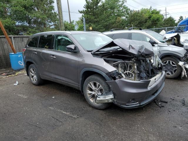 Photo 4 from auction – 2015 TOYOTA HIGHLANDER with VIN 5TDJKRFH6FS086579