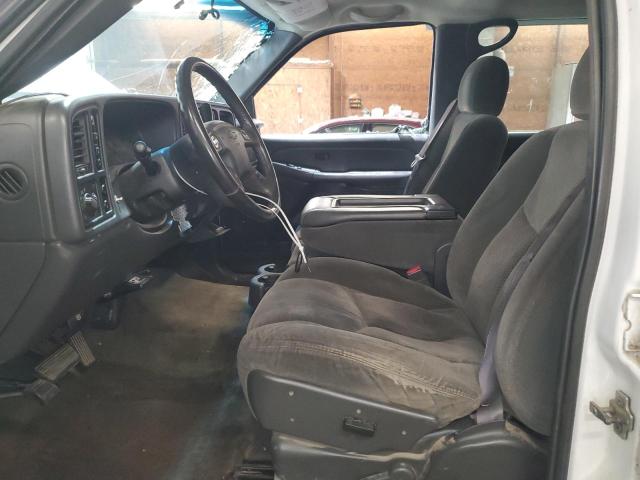 Photo 7 from auction – 2004 CHEVROLET SILVERADO with VIN 1GCHK23244F210562