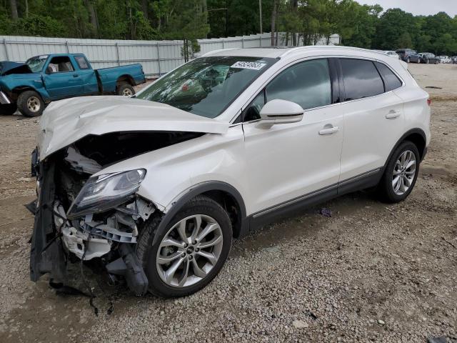 LINCOLN MKC SELECT 2017 with VIN 5LMCJ2C99HUL32385 - Photo from auction
