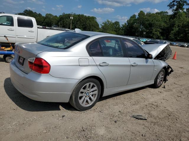 Photo 3 from auction – 2007 BMW 328 I with VIN WBAVA33517P140780