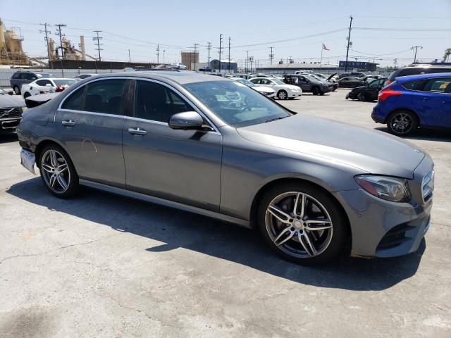 Photo 4 from auction – 2017 MERCEDES-BENZ E 300 with VIN WDDZF4JB3HA169938