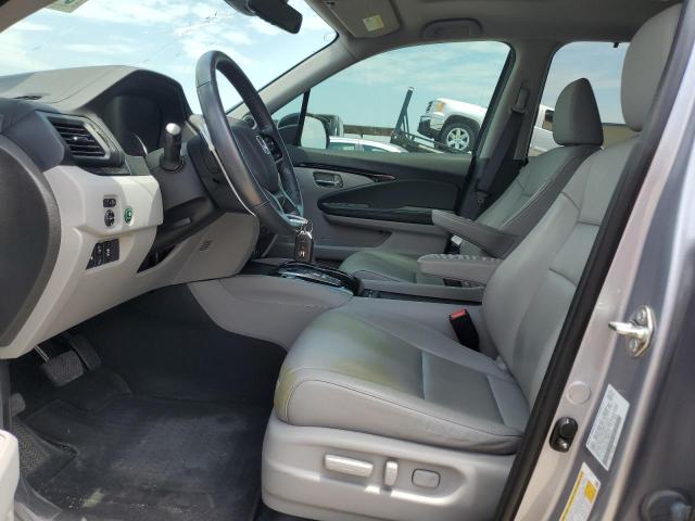 Photo 7 from auction – 2020 HONDA PILOT TOUR with VIN 5FNYF6H61LB064647
