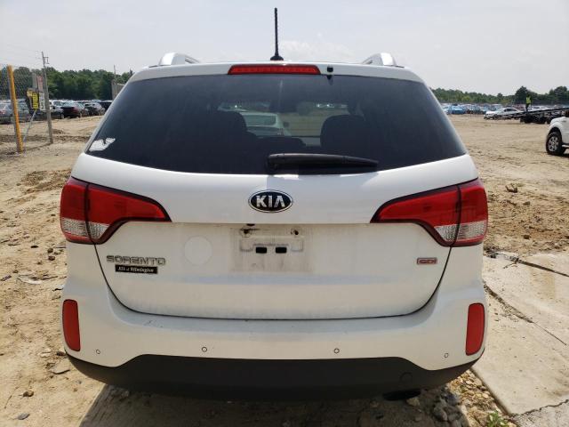 Photo 6 from auction – 2015 KIA SORENTO LX with VIN 5XYKT3A63FG569433