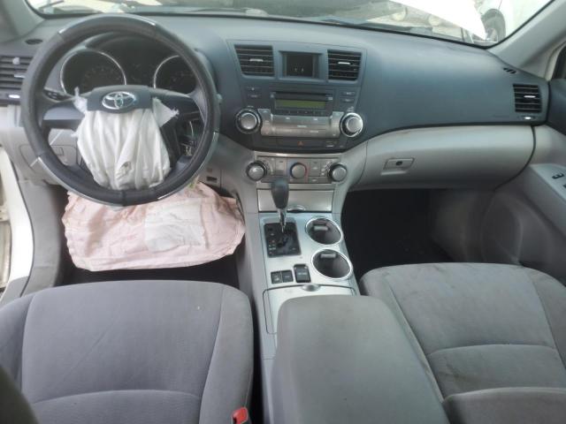 Photo 8 from auction – 2012 TOYOTA HIGHLANDER with VIN 5TDBK3EH7CS161983