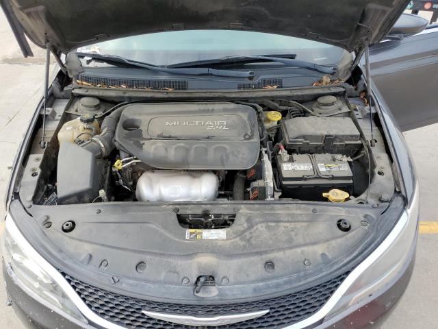 Photo 11 from auction – 2015 CHRYSLER 200 LIMITE with VIN 1C3CCCABXFN652047