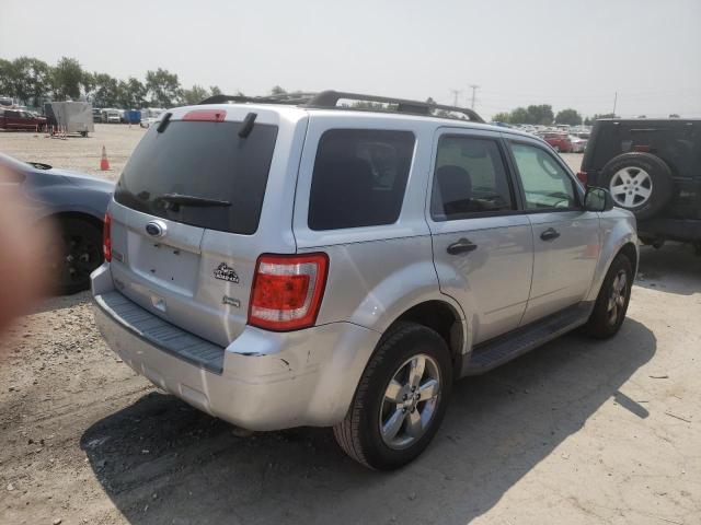 Photo 3 from auction – 2010 FORD ESCAPE XLT with VIN 1FMCU0DG0AKB92899