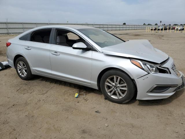 Photo 4 from auction – 2016 HYUNDAI SONATA SE with VIN 5NPE24AF0GH361249