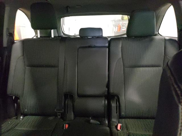 Photo 10 from auction – 2015 TOYOTA HIGHLANDER with VIN 5TDBKRFH3FS177684