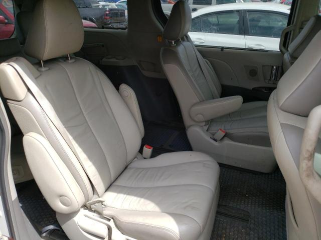 Photo 11 from auction – 2011 TOYOTA SIENNA XLE with VIN 5TDYK3DC1BS132543