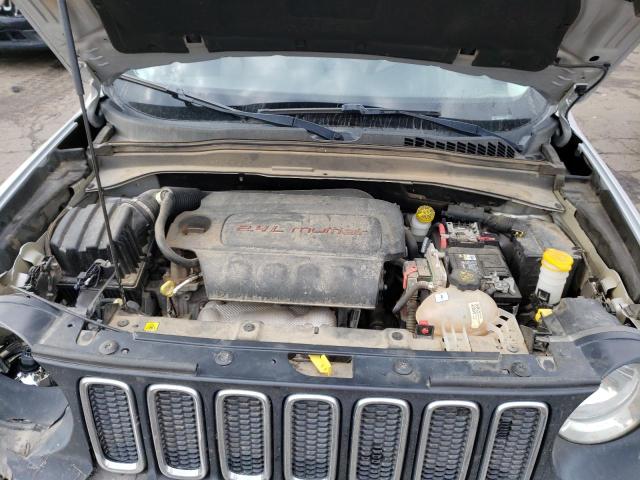 Photo 12 from auction – 2015 JEEP RENEGADE L with VIN ZACCJBBT0FPB72211