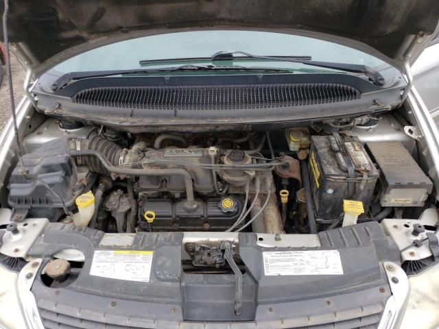 Photo 12 from auction – 2004 CHRYSLER TOWN & COU with VIN 2C8GP64L54R618118