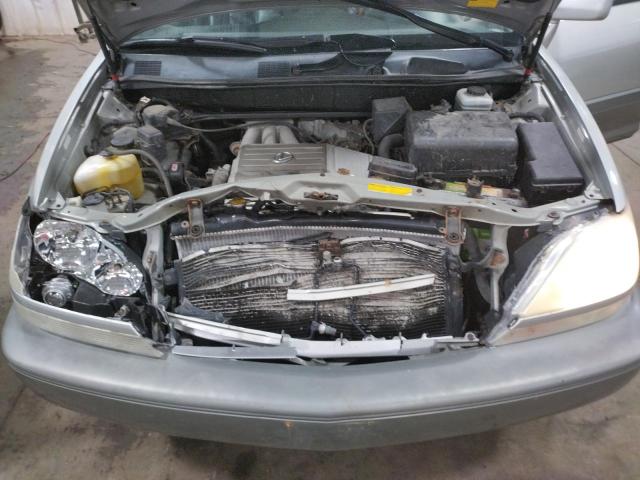 Photo 12 from auction – 2003 LEXUS RX 300 with VIN JTJHF10U830301434