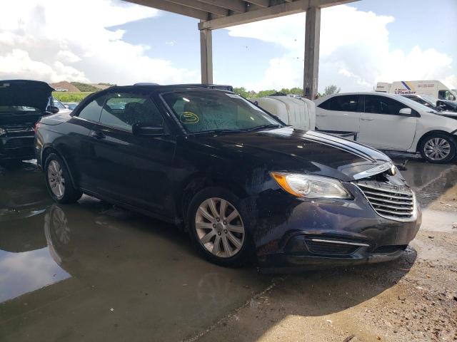 Photo 4 from auction – 2013 CHRYSLER 200 TOURIN with VIN 1C3BCBEG2DN739210