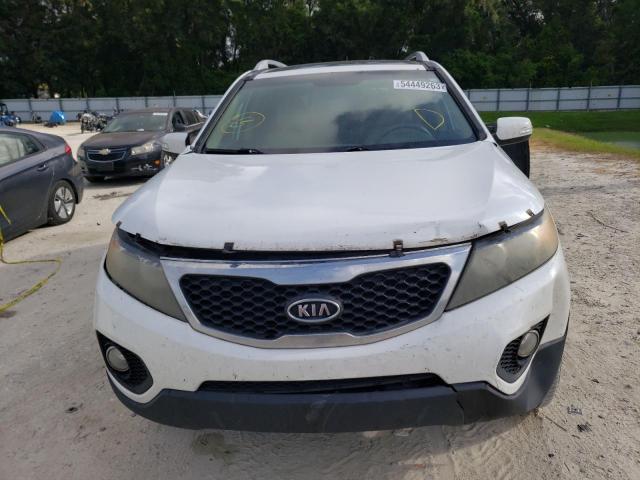 Photo 5 from auction – 2011 KIA SORENTO EX with VIN 5XYKU4A24BG156267