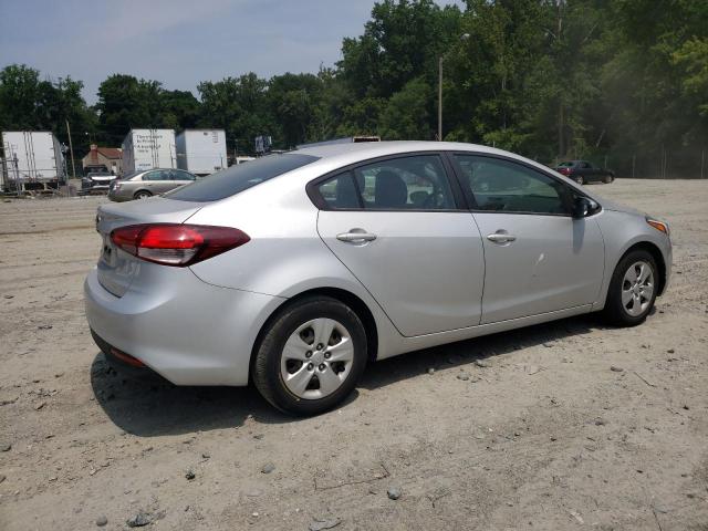 Photo 3 from auction – 2017 KIA FORTE LX with VIN 3KPFL4A78HE012484