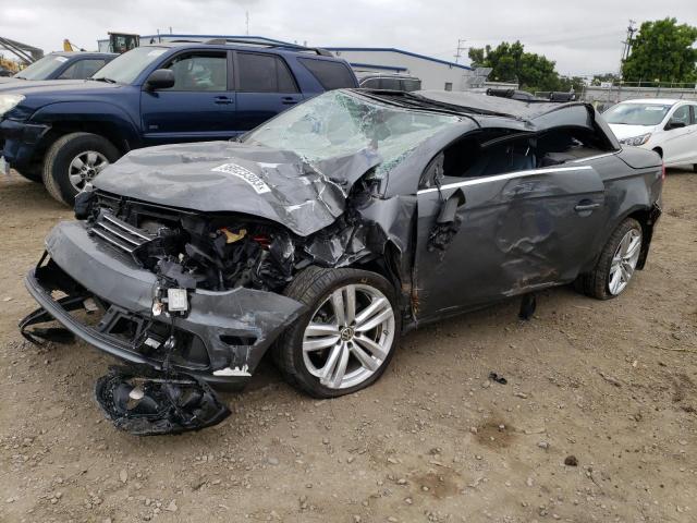 VOLKSWAGEN EOS LUX 2013 with VIN WVWFW8AH5DV006753 - Photo from auction