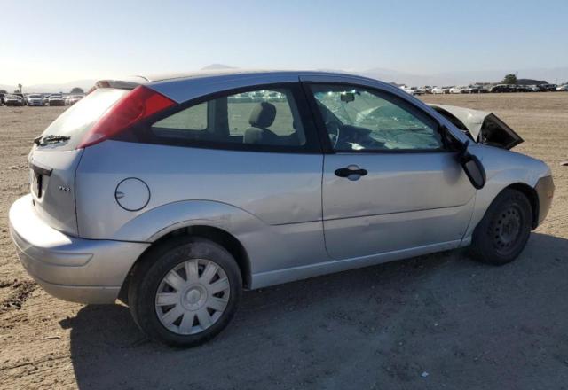 Photo 3 from auction – 2005 FORD FOCUS ZX3 with VIN 3FAFP31N25R155986