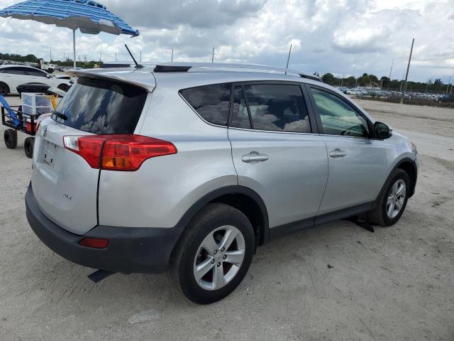 Photo 3 from auction – 2013 TOYOTA RAV4 XLE with VIN JTMWFREV8DD002675