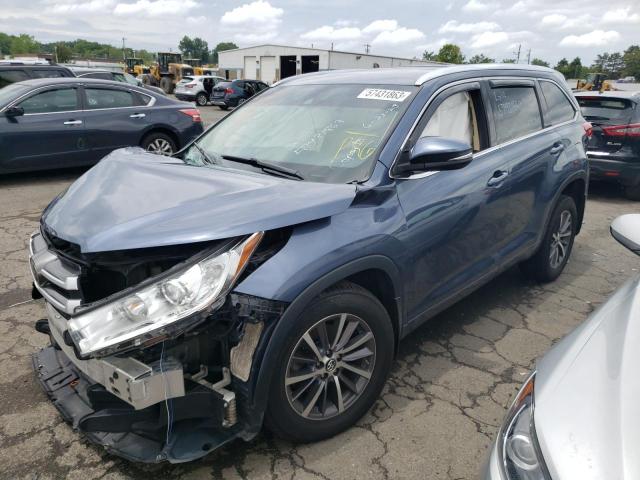 TOYOTA HIGHLANDER 2017 with VIN 5TDJZRFH3HS396803 - Photo from auction