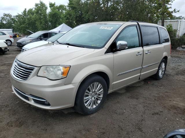 CHRYSLER TOWN & COU 2015 with VIN 2C4RC1CG2FR618495 - Photo from auction