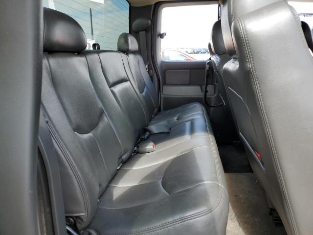 Zdjęcie 10 z aukcji – 2005 GMC NEW SIERRA z VIN 2GTEC19N251346161