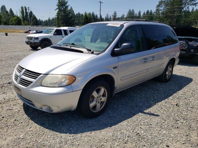 DODGE GRAND CARA 2005 with VIN 2D4GP44L55R291102 - Photo from auction