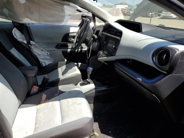 Photo 7 from auction – 2012 TOYOTA PRIUS C with VIN JTDKDTB39C1009008