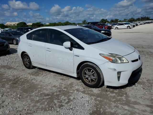 Photo 4 from auction – 2013 TOYOTA PRIUS with VIN JTDKN3DUXD5575210