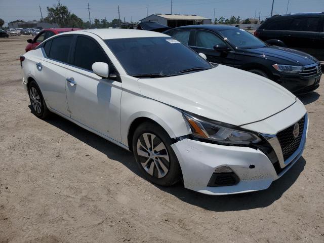 Photo 4 from auction – 2019 NISSAN ALTIMA S with VIN 1N4BL4BV1KC129596