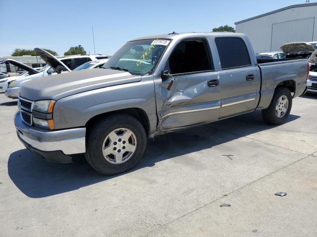 CHEVROLET SILVERADO 2006 z numerem VIN 2GCEC13T961213017 - Zdjęcie z aukcji