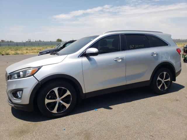 KIA SORENTO EX 2017 with VIN 5XYPH4A11HG282967 - Photo from auction