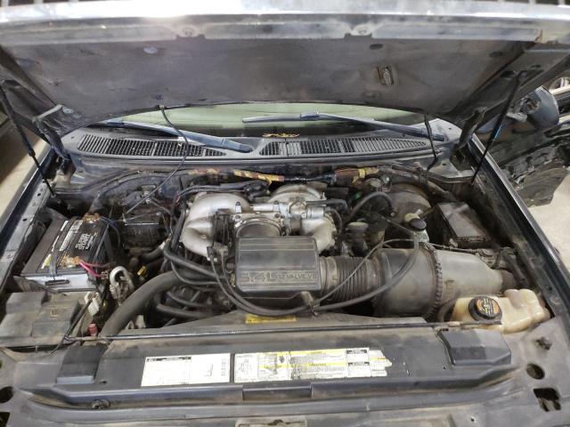 Photo 11 from auction – 2000 LINCOLN NAVIGATOR with VIN 5LMRU27A0YLJ13570